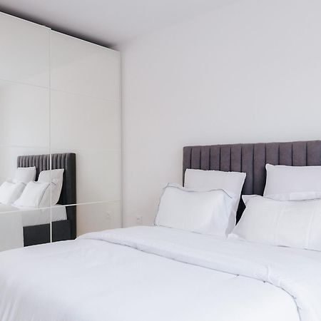 Appartement Luxueux, Neuf & Equipe A Versailles, Saint-Cyr-lʼÉcole Eksteriør bilde